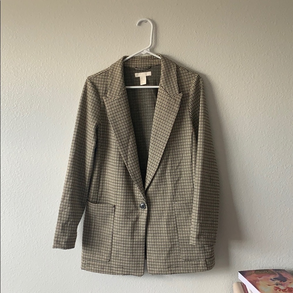 Houndstooth Pattern Coat Size Medium